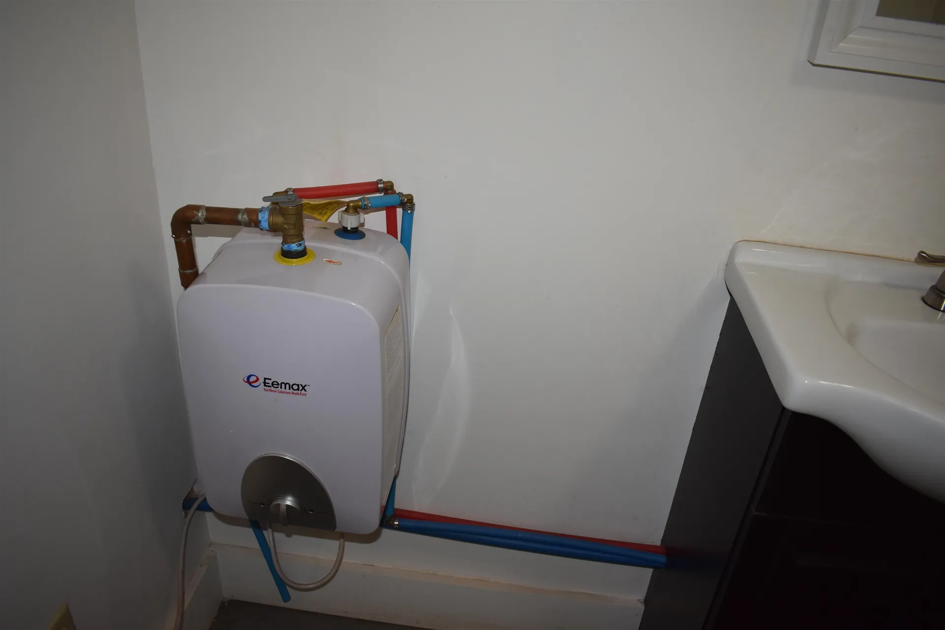 479 Us Route 4 Enfield NH 03748