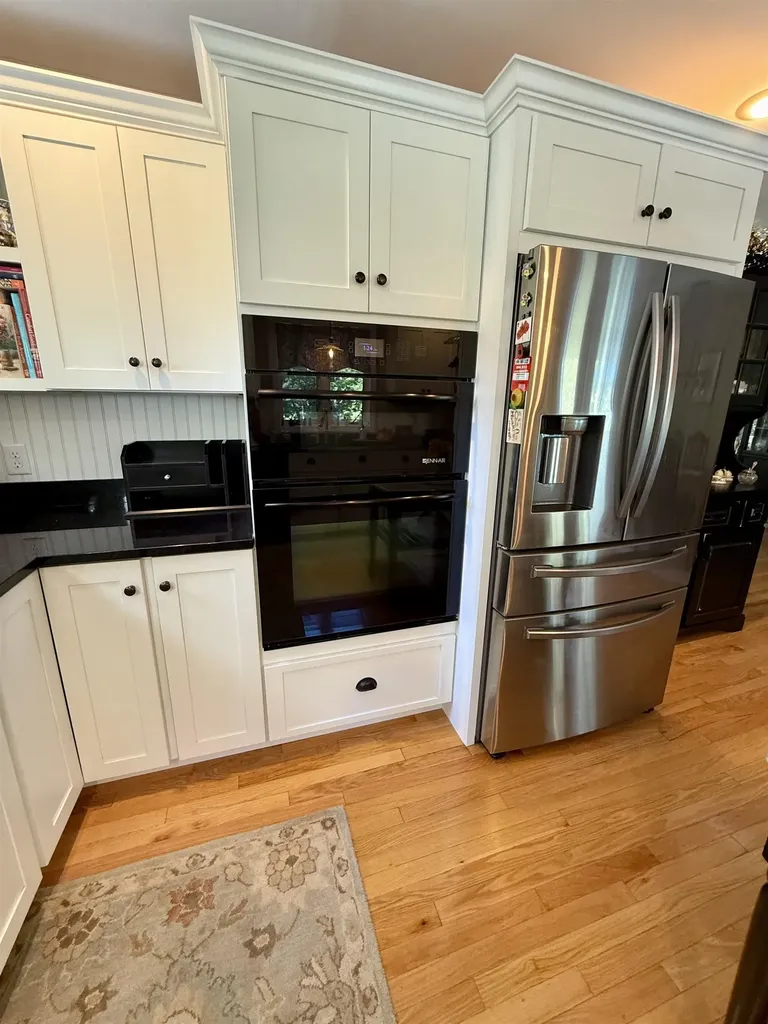 29 Beacon Street Londonderry NH 03053