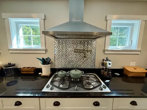 29 Beacon Street Londonderry NH 03053