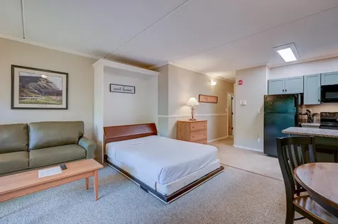 8g River Run Drive Bartlett NH 03812