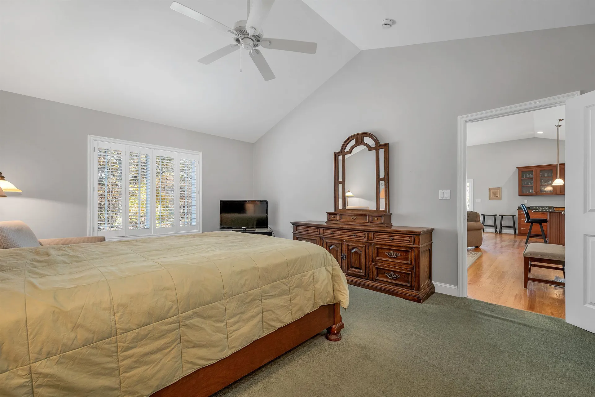 7 Evergreen Way Windham NH 03087