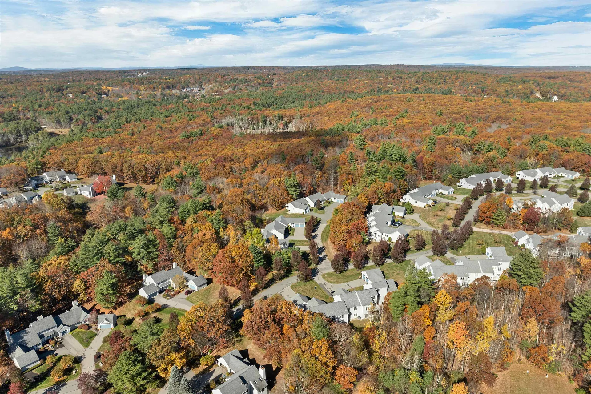 7 Evergreen Way Windham NH 03087