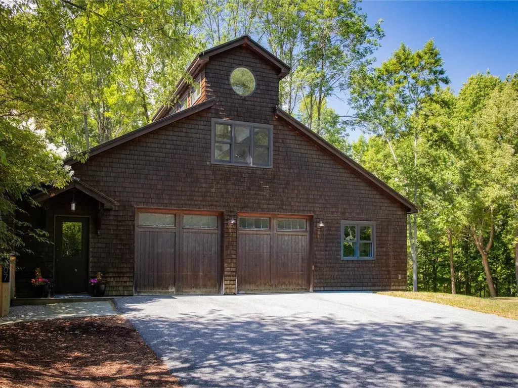 107 Eagles Rest Road Shelburne VT 05482