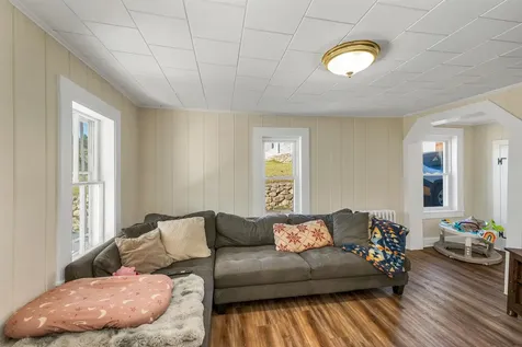 151 Us Highway 202 Bennington NH 03442-4118