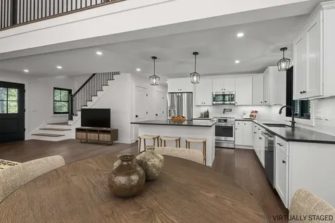 141 Logging Road York ME 03902