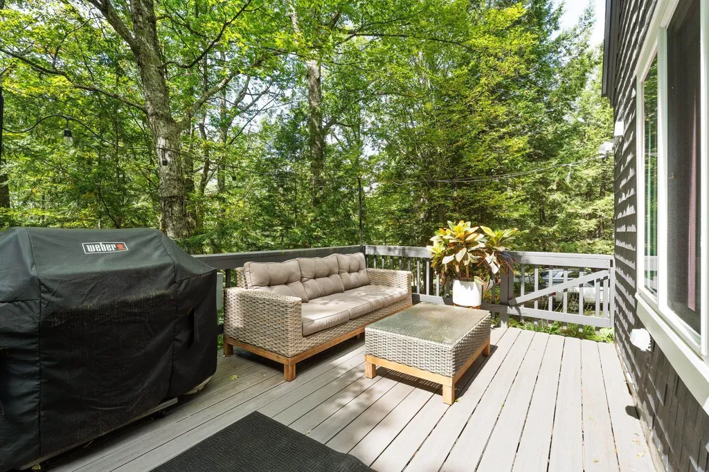 699 Baker Turn Hartford VT 05059