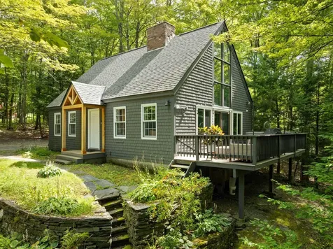 699 Baker Turn Hartford VT 05059