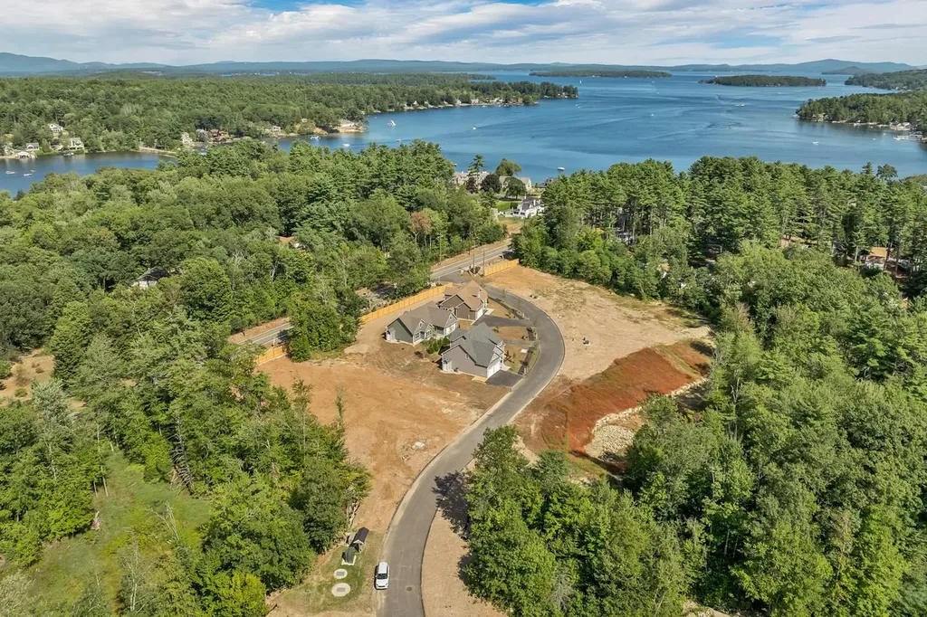 266 Sterling Drive Laconia NH 03246