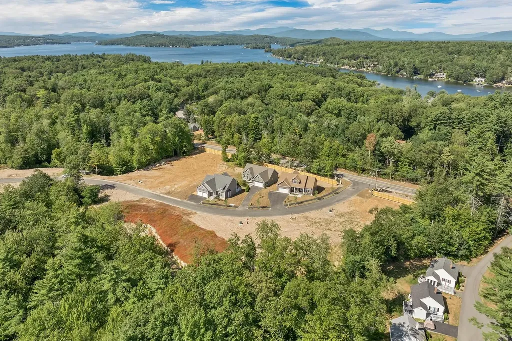 266 Sterling Drive Laconia NH 03246