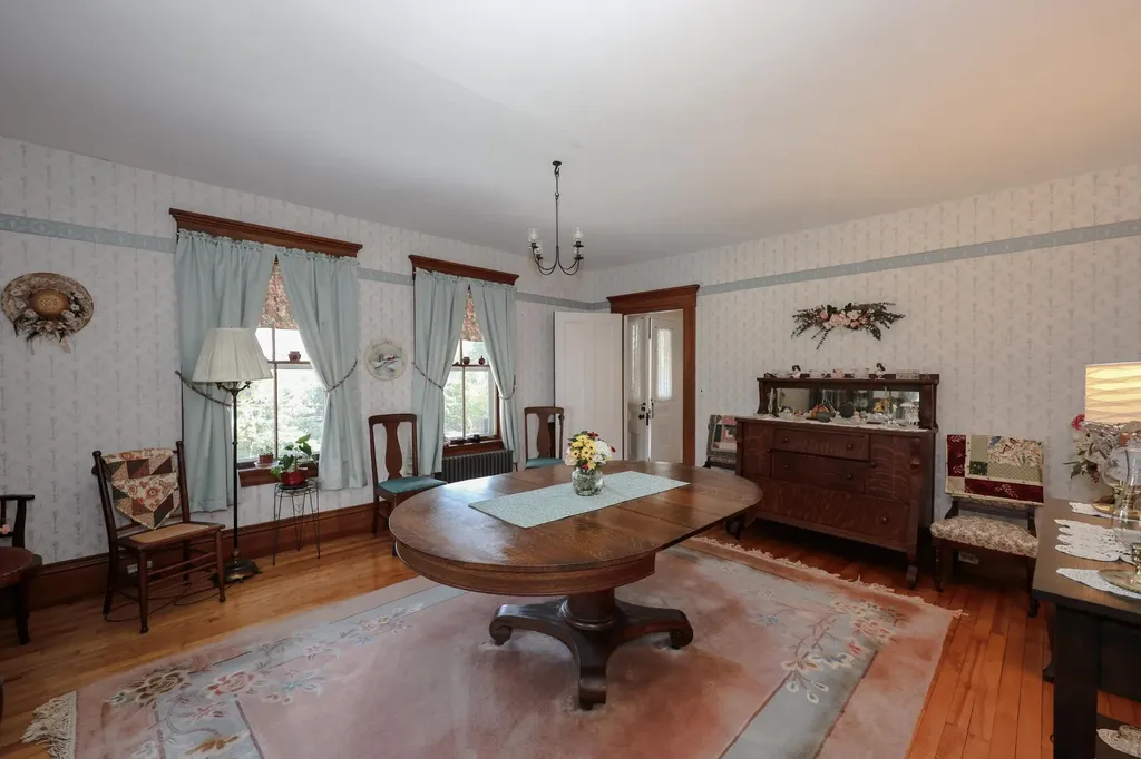 22 Abberton Road Canterbury NH 03224