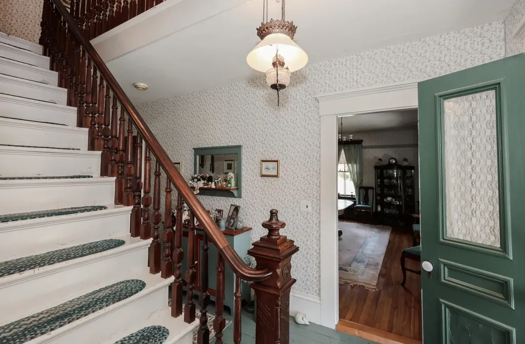 22 Abberton Road Canterbury NH 03224