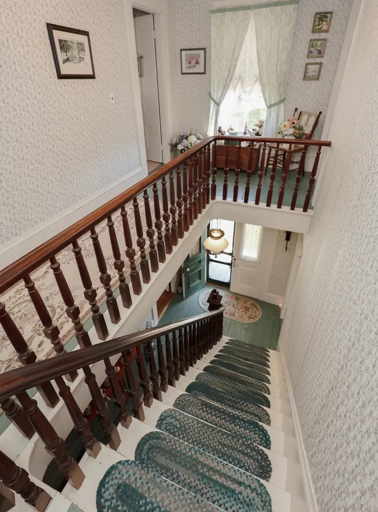 22 Abberton Road Canterbury NH 03224