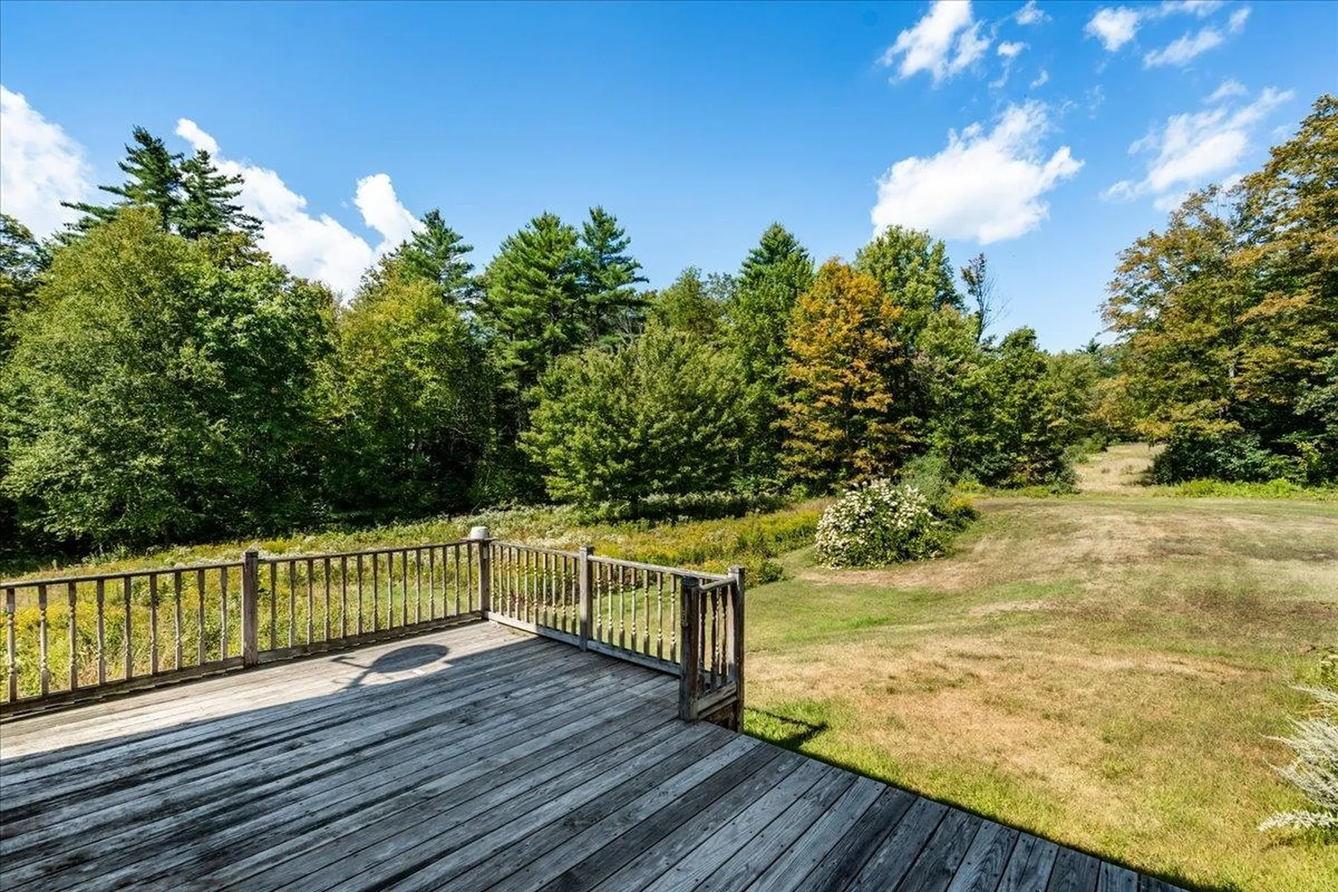 22 Abberton Road Canterbury NH 03224