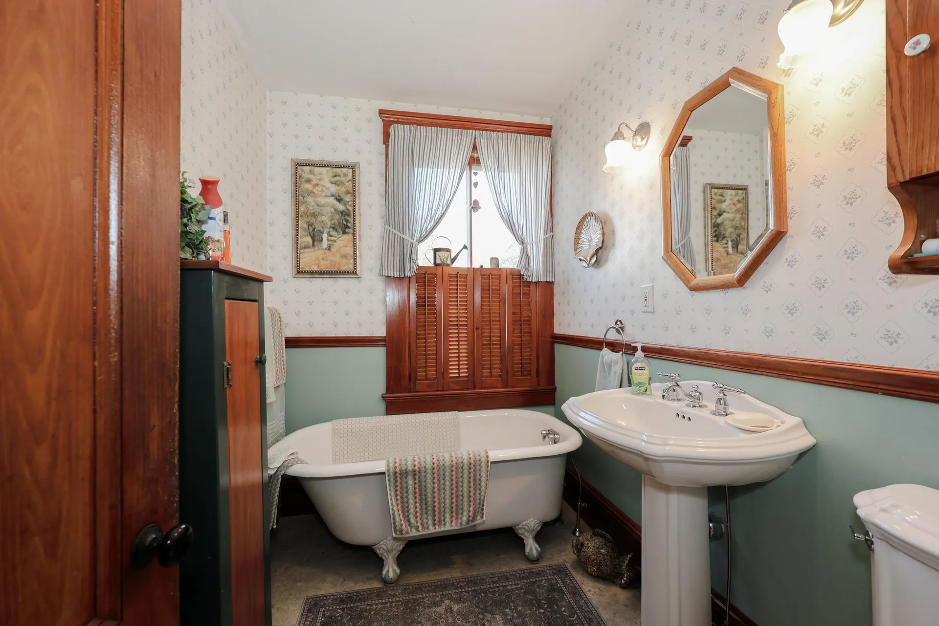 22 Abberton Road Canterbury NH 03224