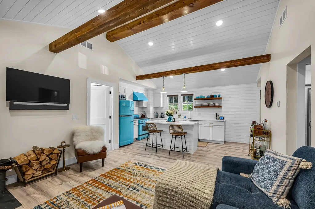 794 White Road Windham VT 05359