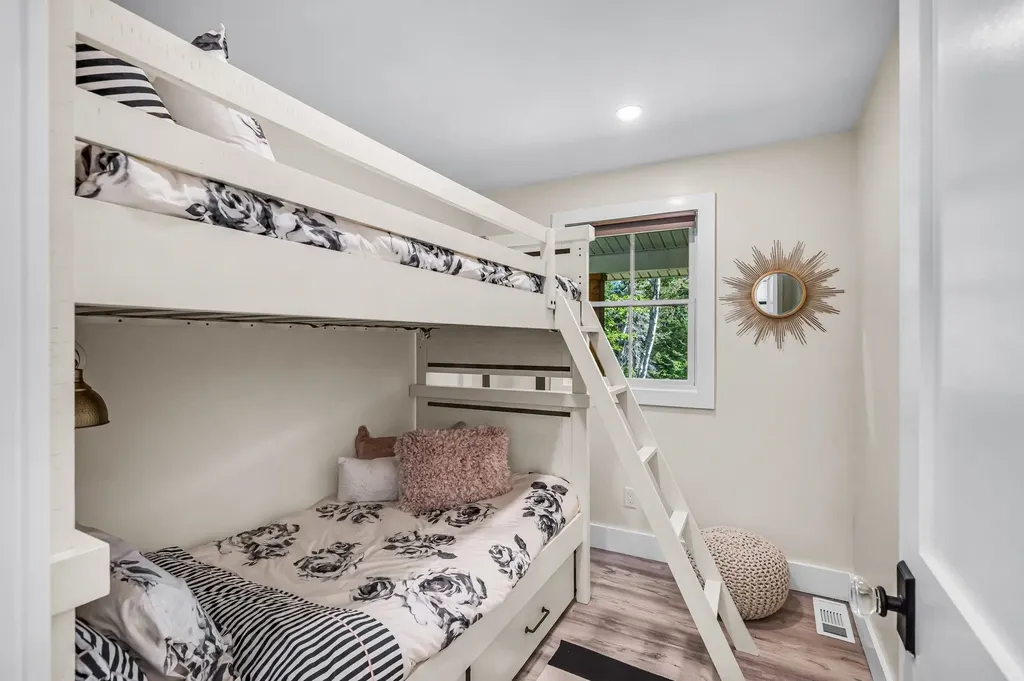 794 White Road Windham VT 05359