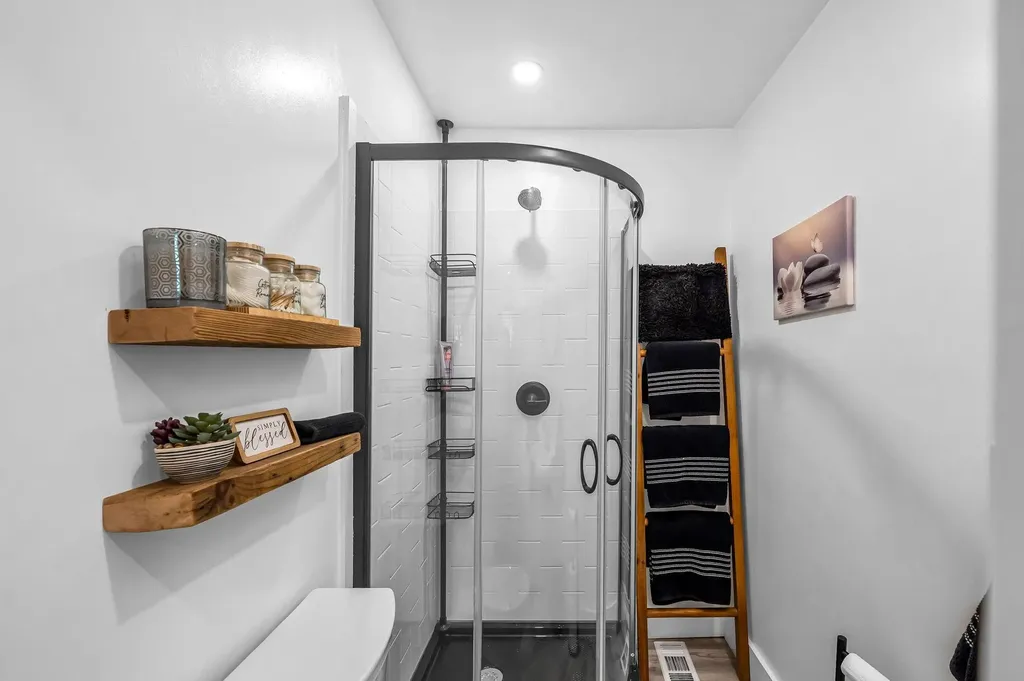 794 White Road Windham VT 05359