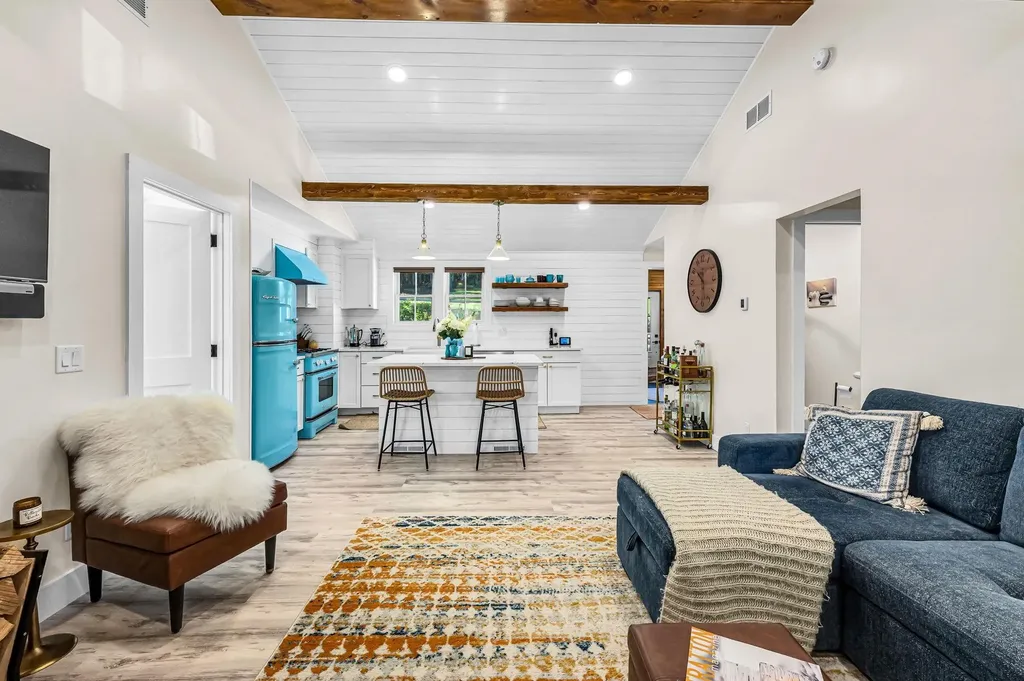 794 White Road Windham VT 05359