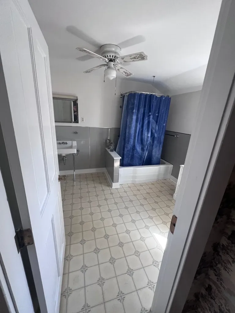 65 Dover Street Keene NH 03431