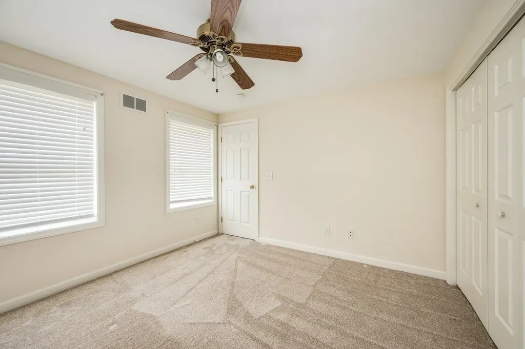 595 Scruton Pond Road Barrington NH 03825