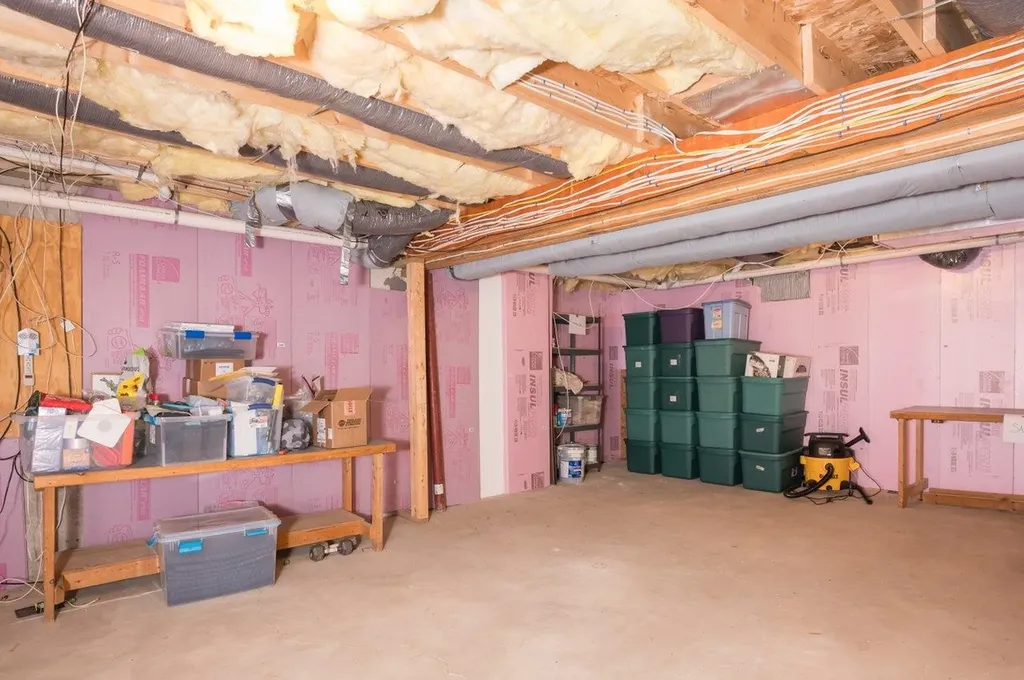 595 Scruton Pond Road Barrington NH 03825