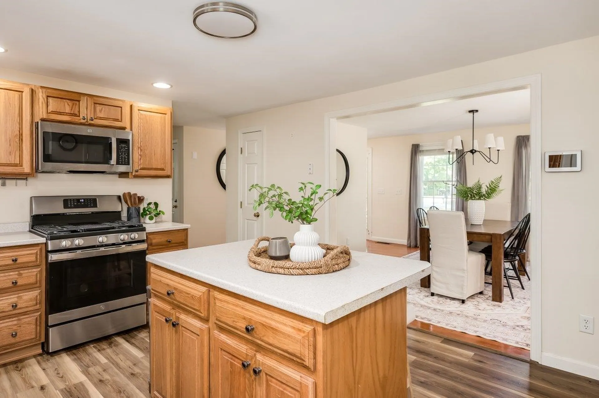 595 Scruton Pond Road Barrington NH 03825