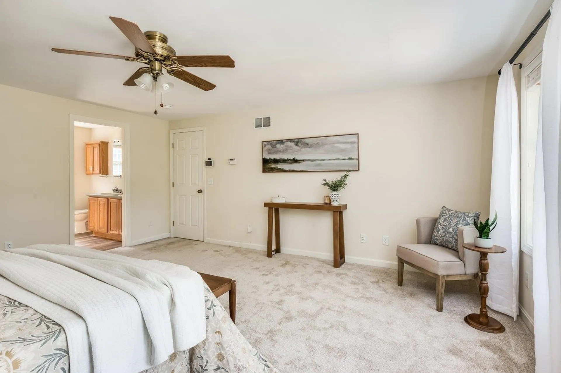 595 Scruton Pond Road Barrington NH 03825
