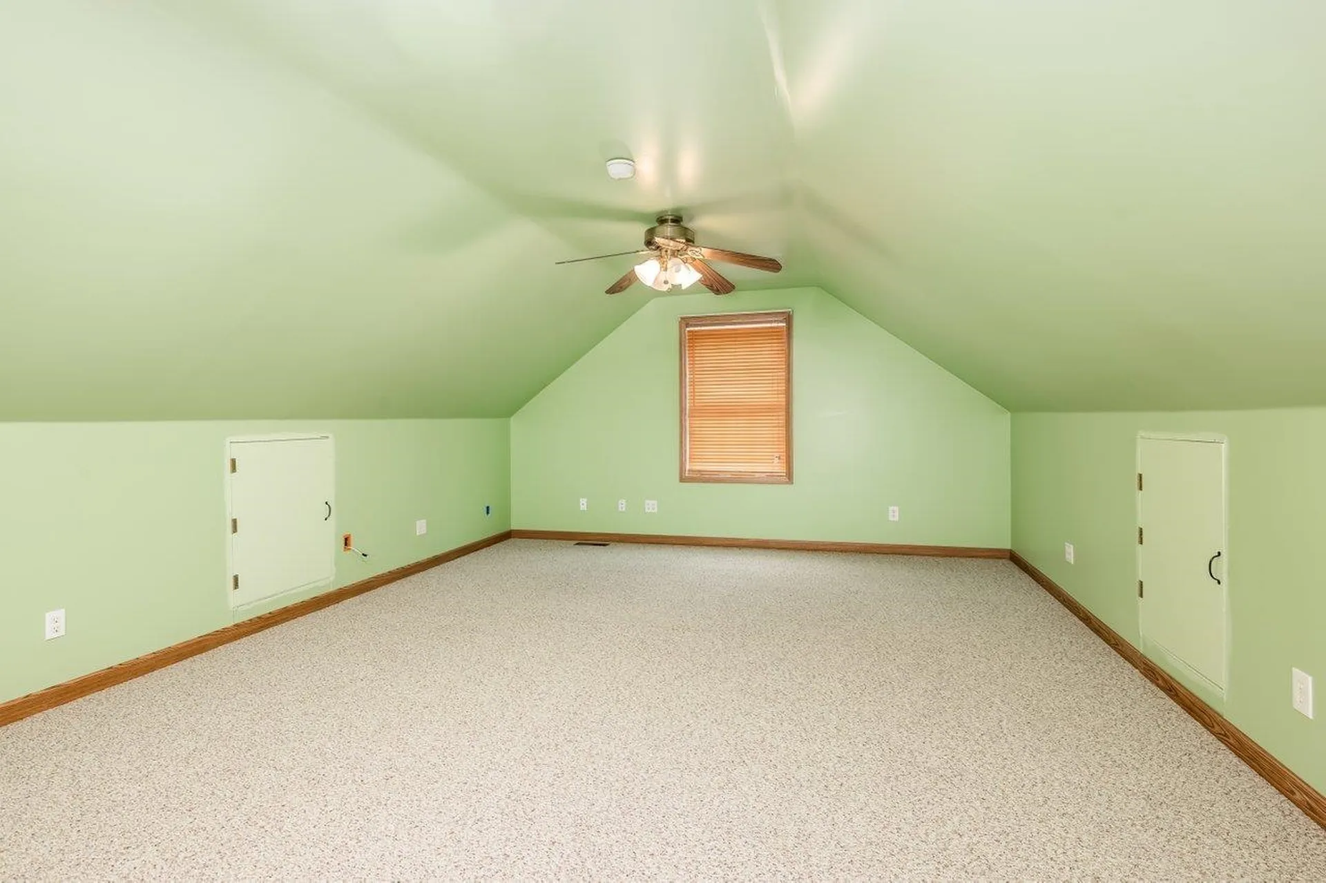 595 Scruton Pond Road Barrington NH 03825