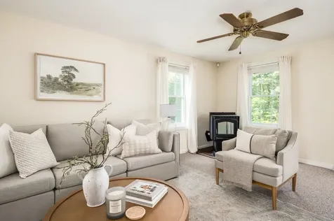 595 Scruton Pond Road Barrington NH 03825