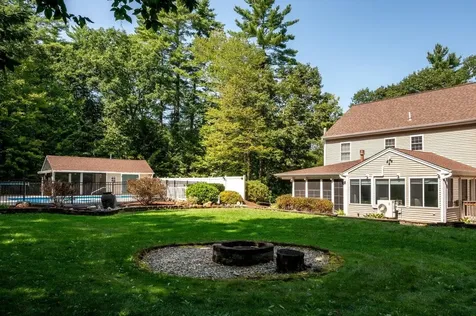 595 Scruton Pond Road Barrington NH 03825