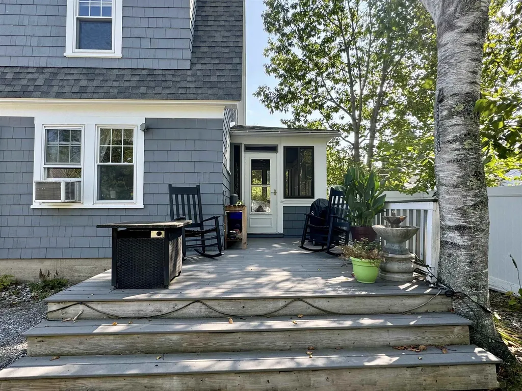 32 Carter Street Concord NH 03301