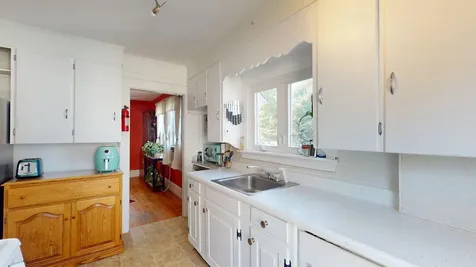 32 Carter Street Concord NH 03301