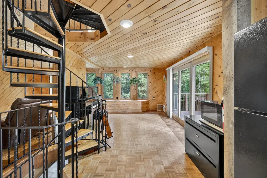 58 Millsfield Lane Barnstead NH 03225