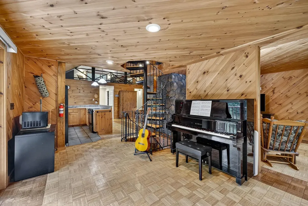 58 Millsfield Lane Barnstead NH 03225