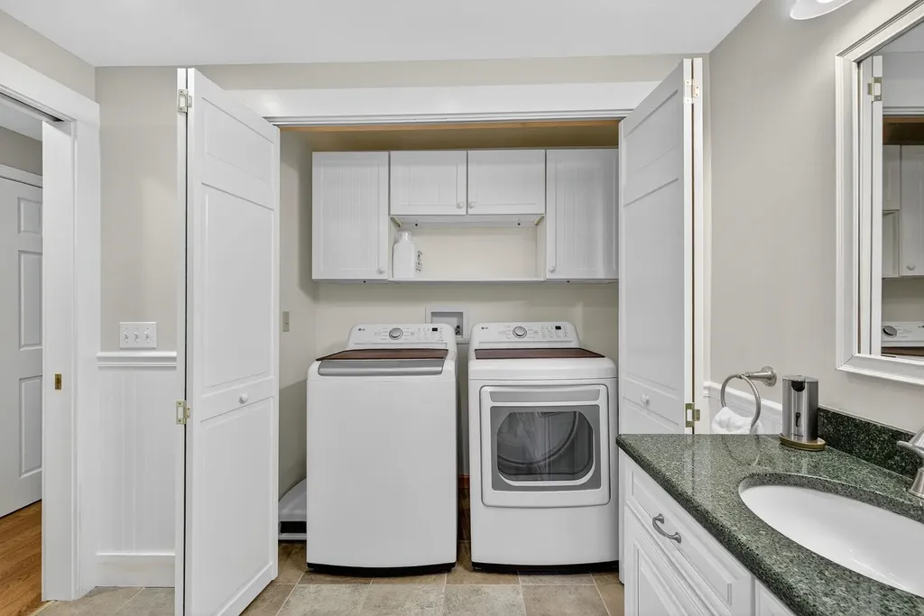 58 Millsfield Lane Barnstead NH 03225