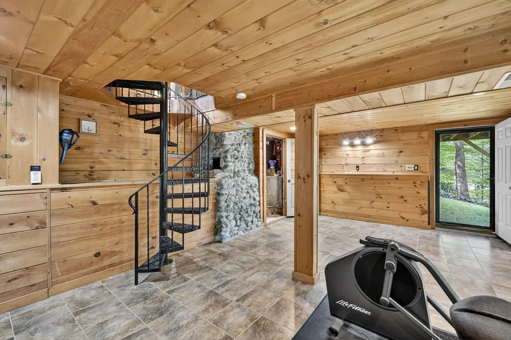 58 Millsfield Lane Barnstead NH 03225