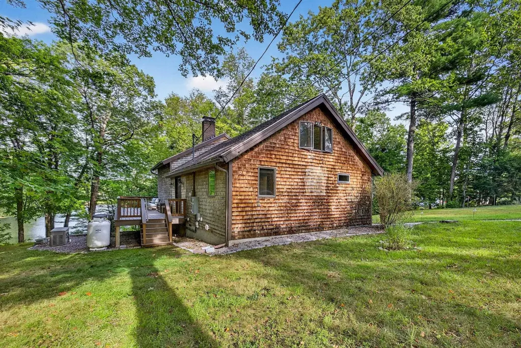 58 Millsfield Lane Barnstead NH 03225