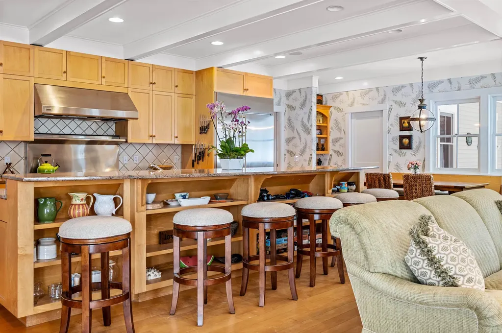 2455 West Hill Road Stowe VT 05672