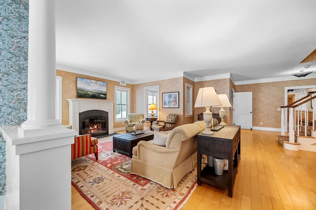 2455 West Hill Road Stowe VT 05672