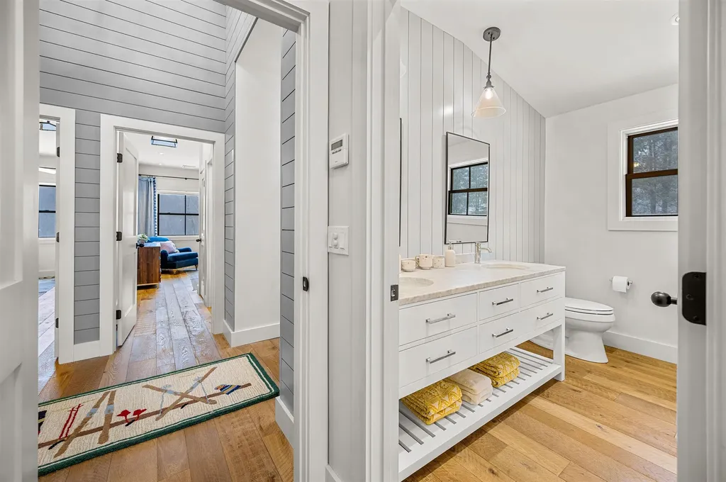 2455 West Hill Road Stowe VT 05672