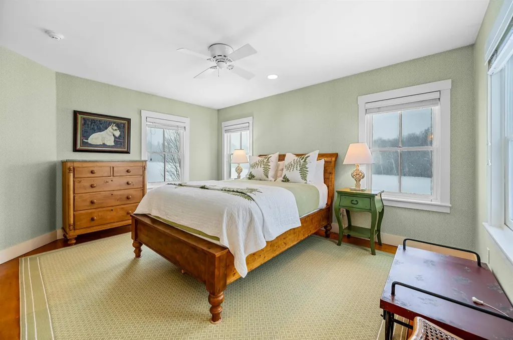 2455 West Hill Road Stowe VT 05672