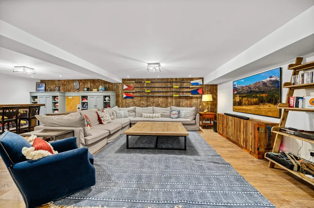 2455 West Hill Road Stowe VT 05672