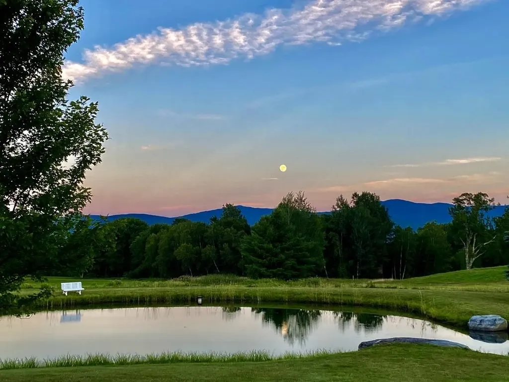 2455 West Hill Road Stowe VT 05672