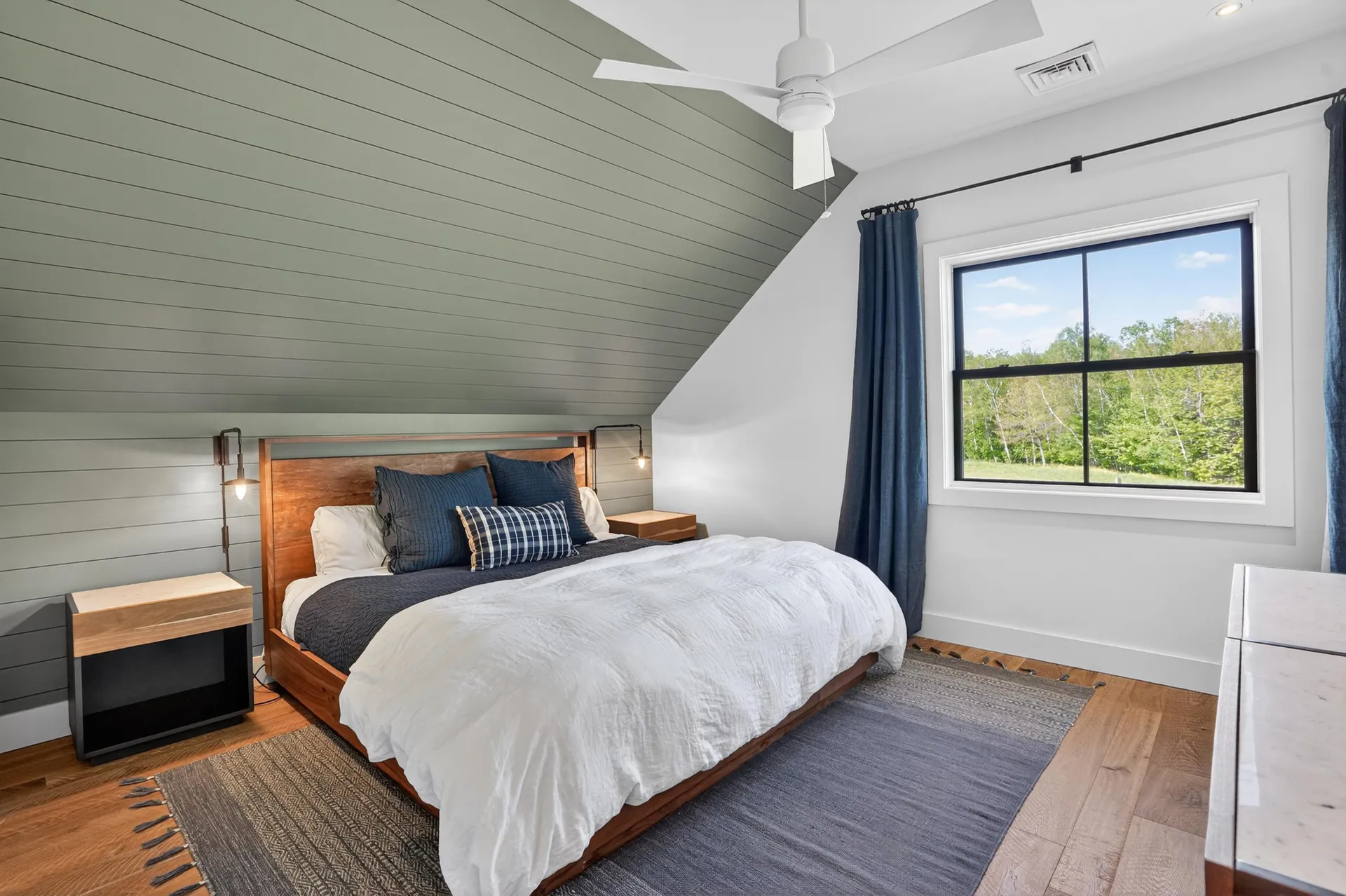 2455 West Hill Road Stowe VT 05672