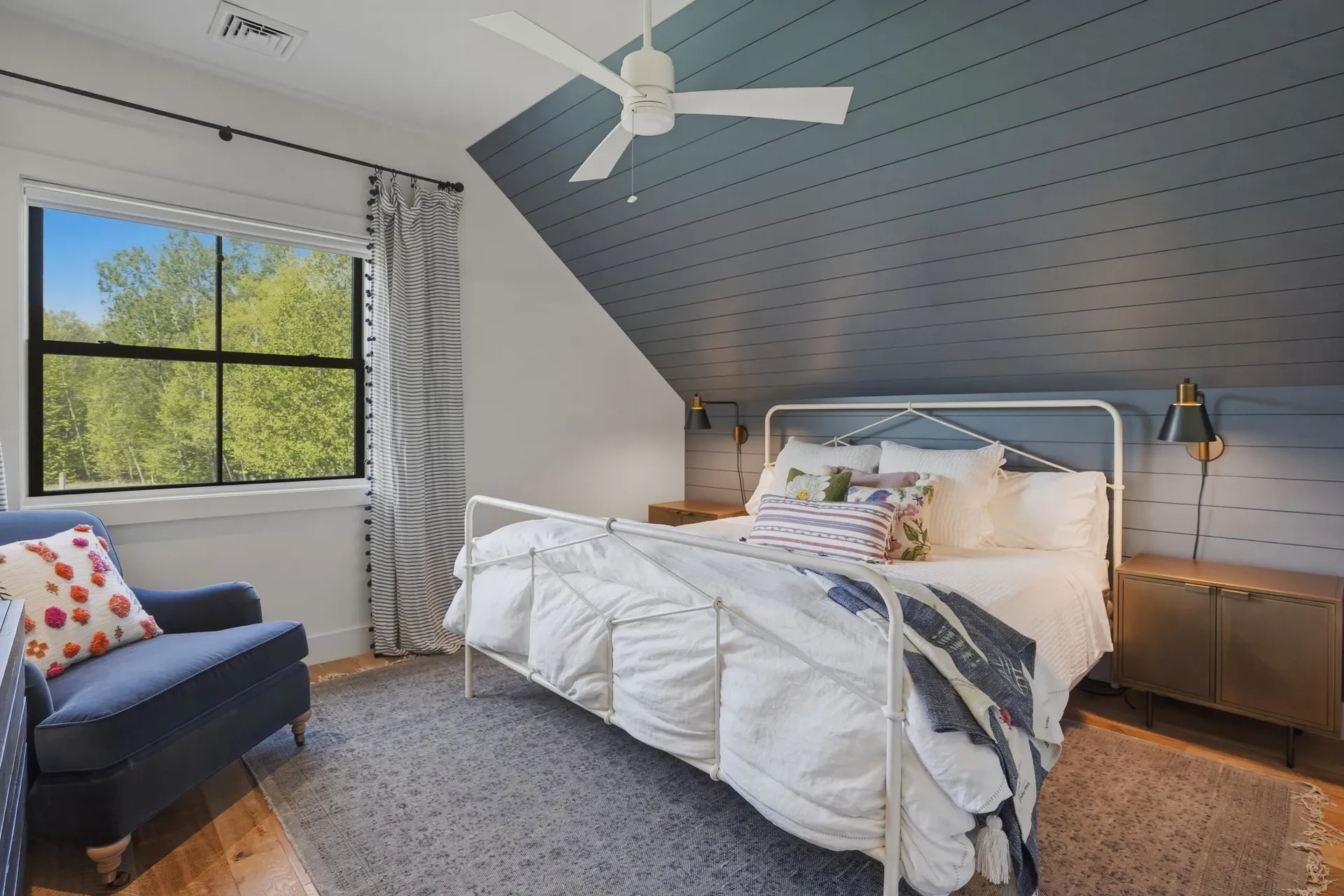 2455 West Hill Road Stowe VT 05672