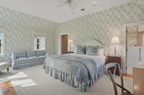 2455 West Hill Road Stowe VT 05672