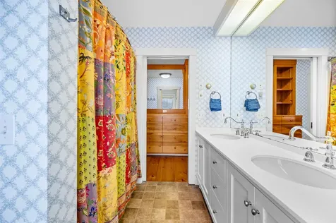 2455 West Hill Road Stowe VT 05672