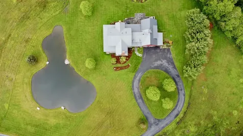 2455 West Hill Road Stowe VT 05672