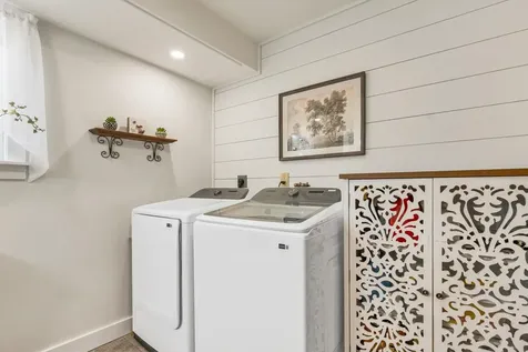 26 Otterville Road New London NH 03257