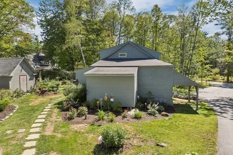 26 Otterville Road New London NH 03257